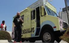 People buy Ice Cream